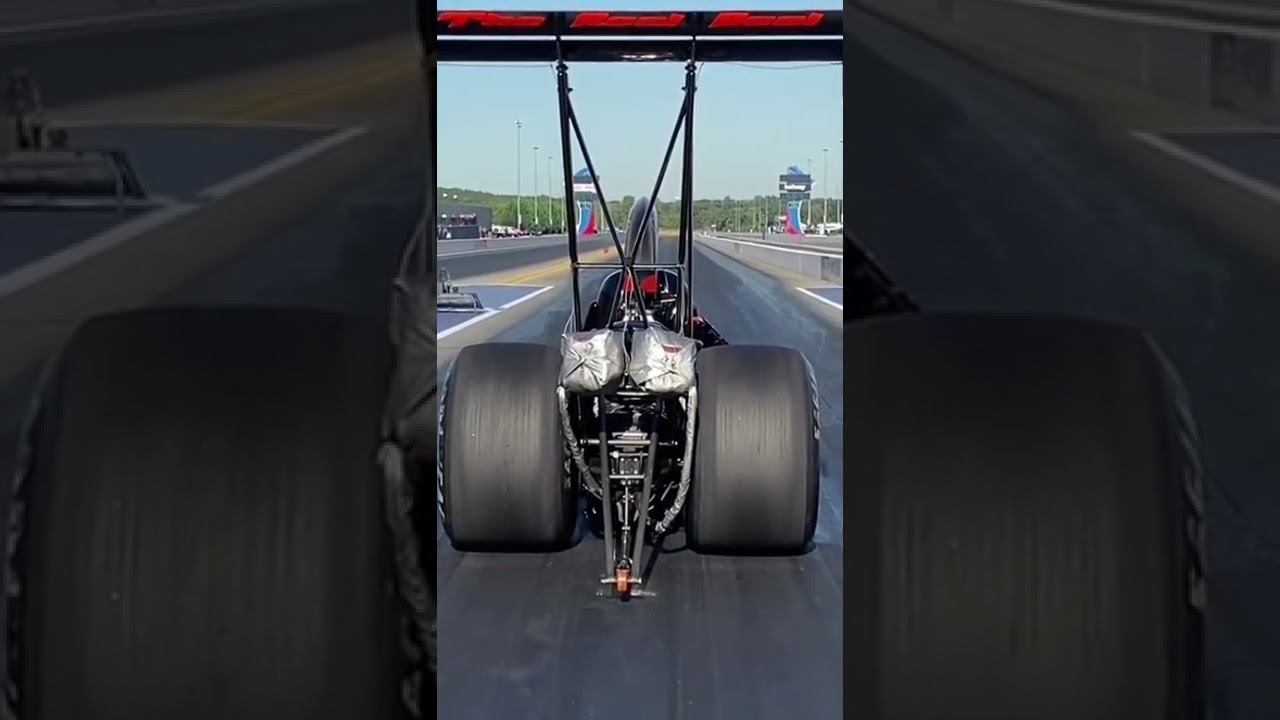 El carro m&aacute;s r&aacute;pido  Dragster