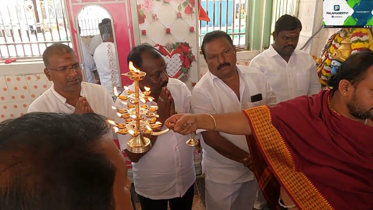 పలమనేరు తిరుపతి గంగమ్మ గంటా ఊరు బీసీ కాలనీ అమ్మవారిని దర్శించుకున్న తెలుగుదేశం పార్టీ కౌన్సిలర్లు 