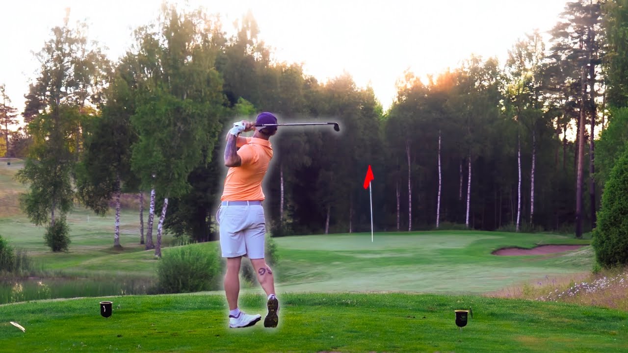 Spelar Golf 04:00