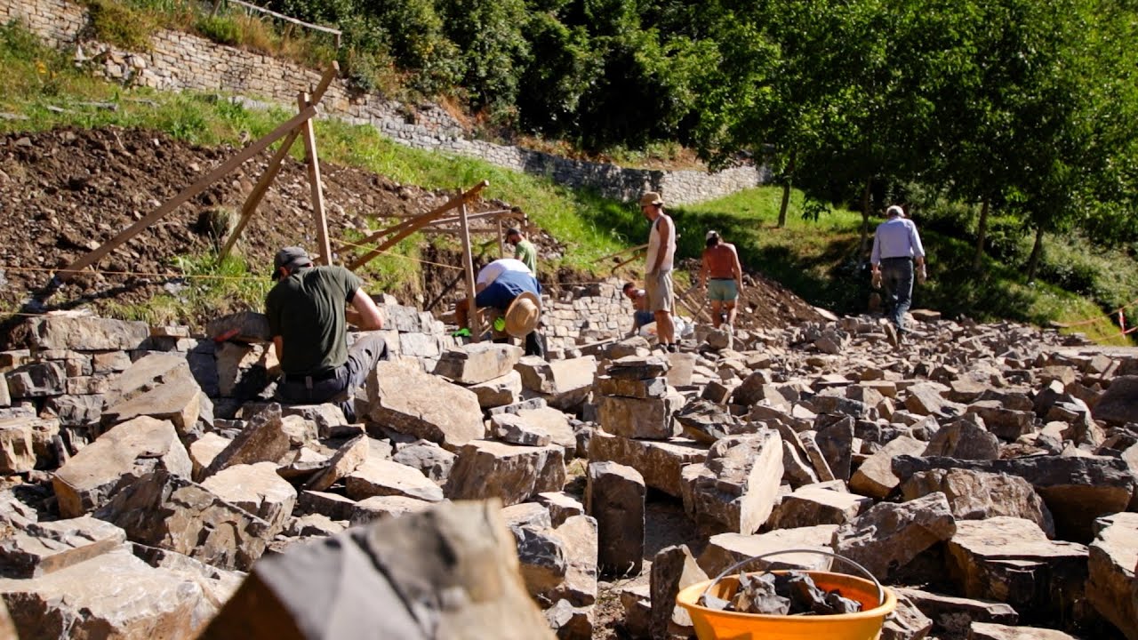 Pietra su pietra, il corso per costruire muri a secco
