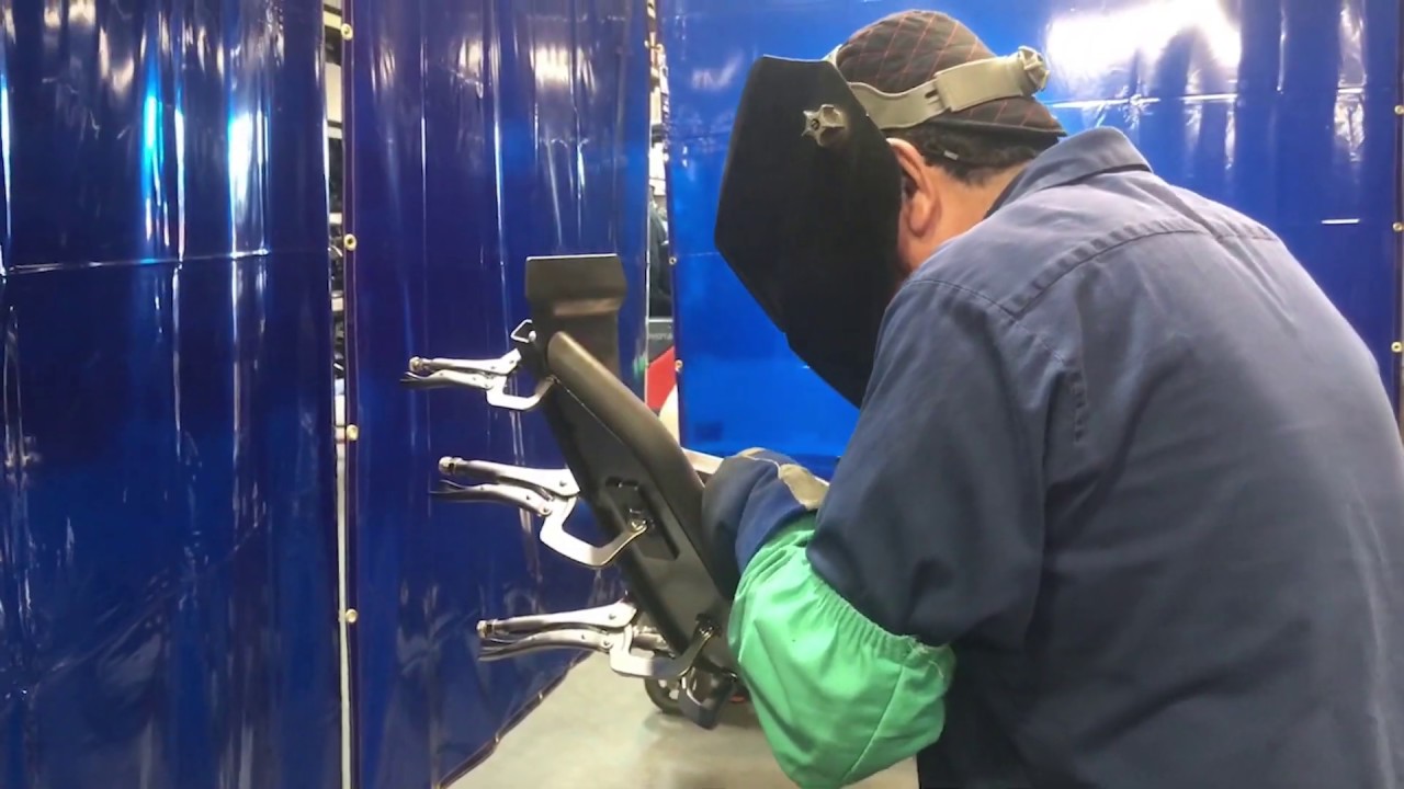 Fabtech 2019 - Making a Jeep JL Fender