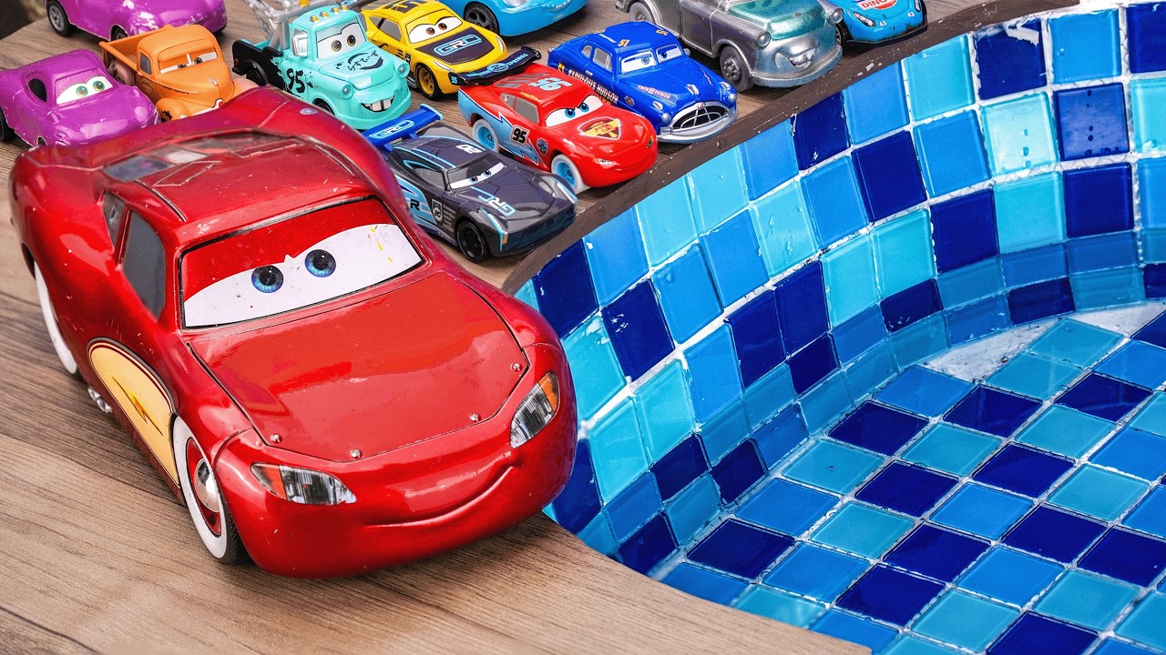 Disney Pixar Cars Unboxing Review | Disney Pixar Cars Cruising Lightning McQueen