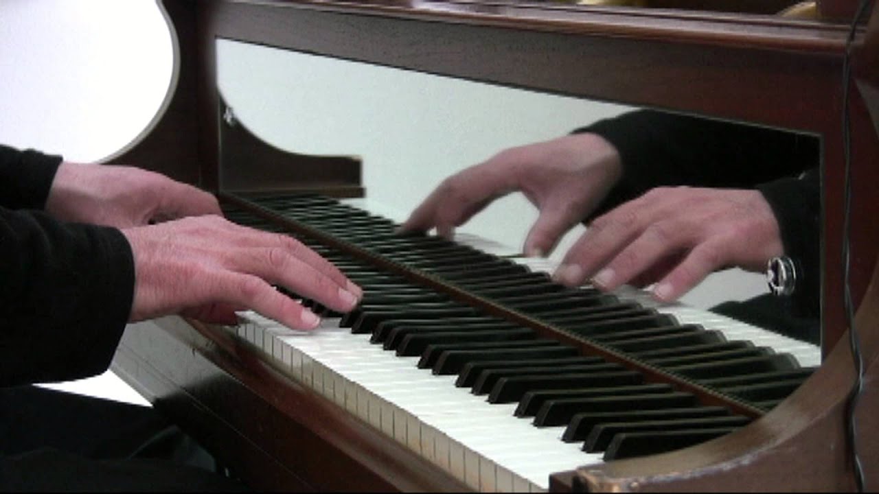 Hey Jude - Piano (Stereo)