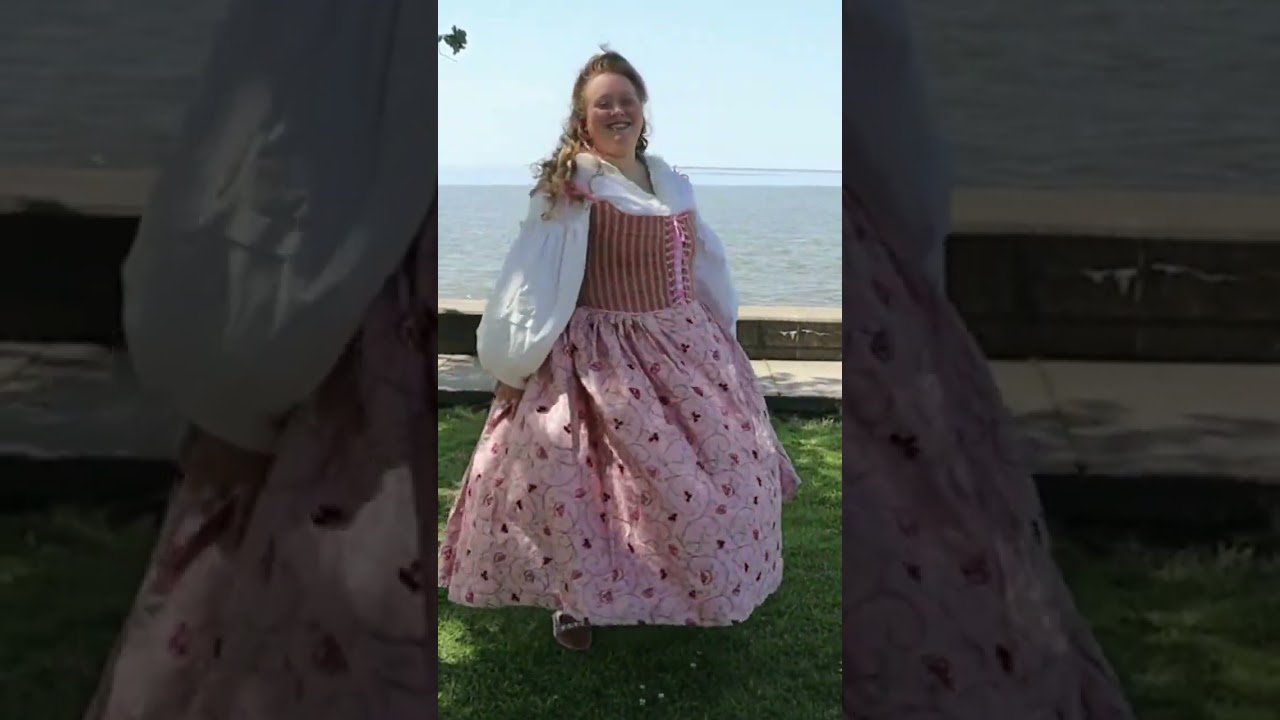 Spinning Into 2023 #historicalcostume #plussize #fashionhistory #shorts