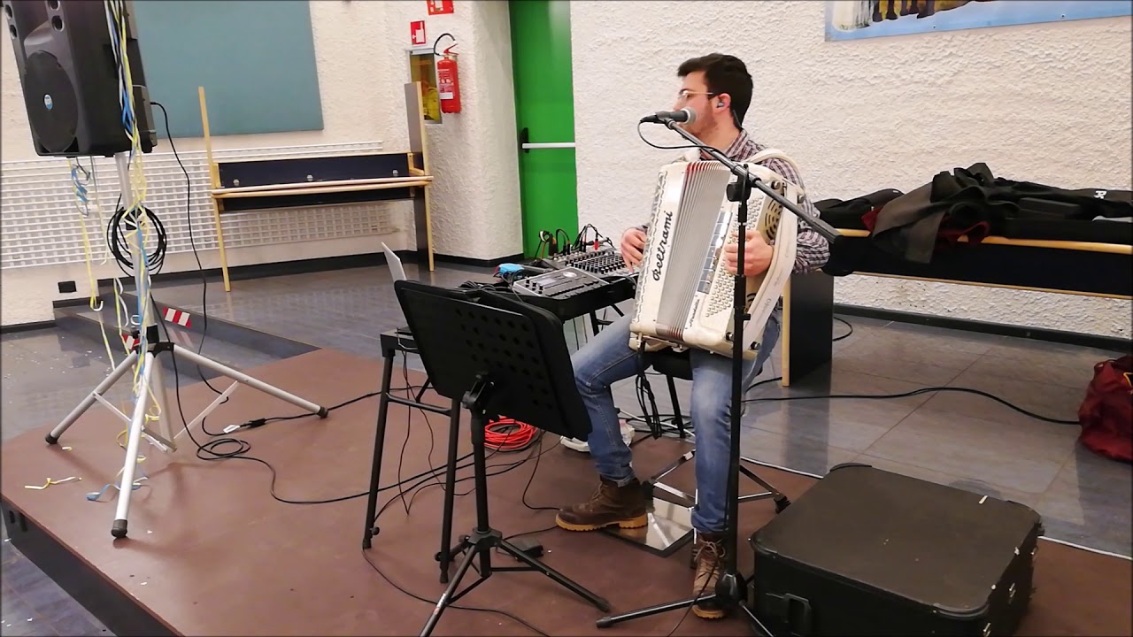 Ballu seriu  Ogliastrinu + Ballu Cabillu - Alex Burati (festa sarda di carnevale Bolzano 2020)