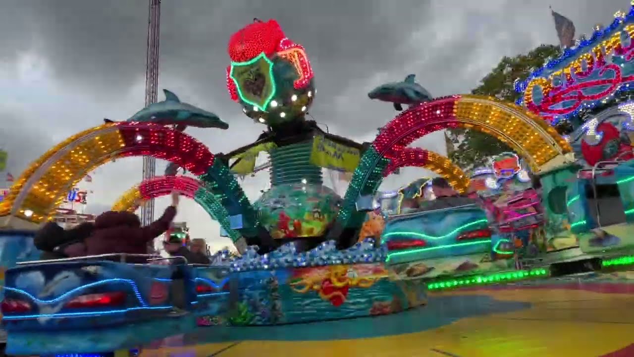 Rundgang 653. P&uuml;tzchens Markt 2022 in Bonn - einer der gr&ouml;&szlig;ten und &auml;ltesten Jahrm&auml;rkte Deutschlands