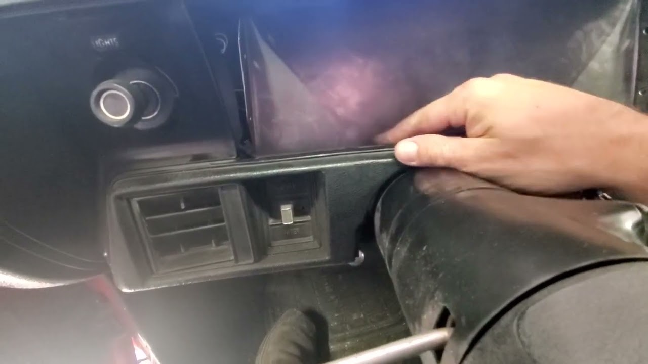 70-72 chevelle dash mount for the Holley 12.3 pro dash (How to install)