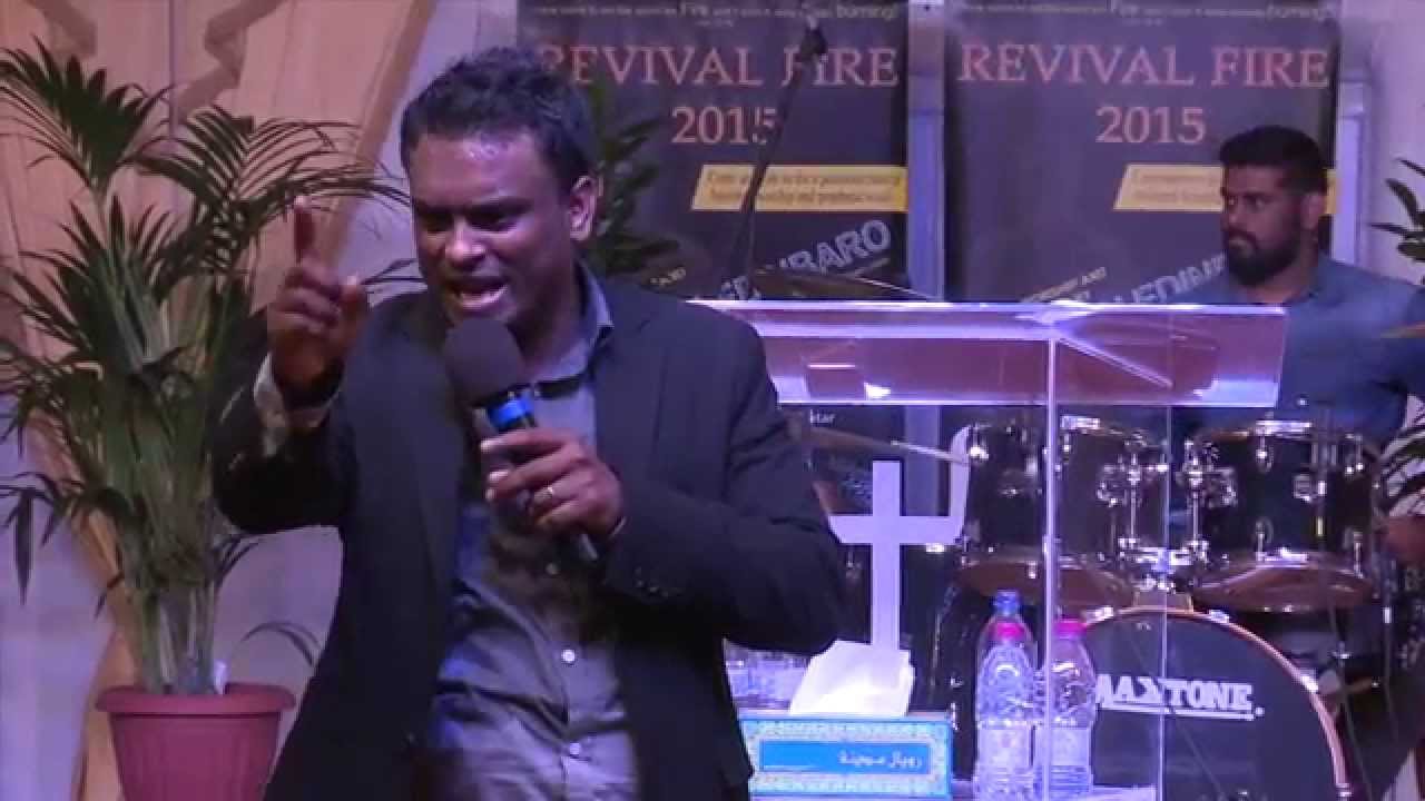 Revival Fire 2015   Day 3    LIve Qatar with Eva  Gersson Edinbarro, Word of God Church , Doha Qatar