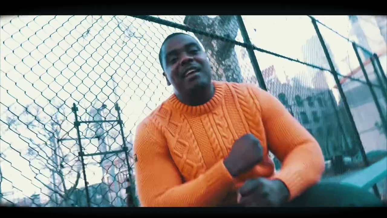 Manifest - Holliday the Handsome Hooligan