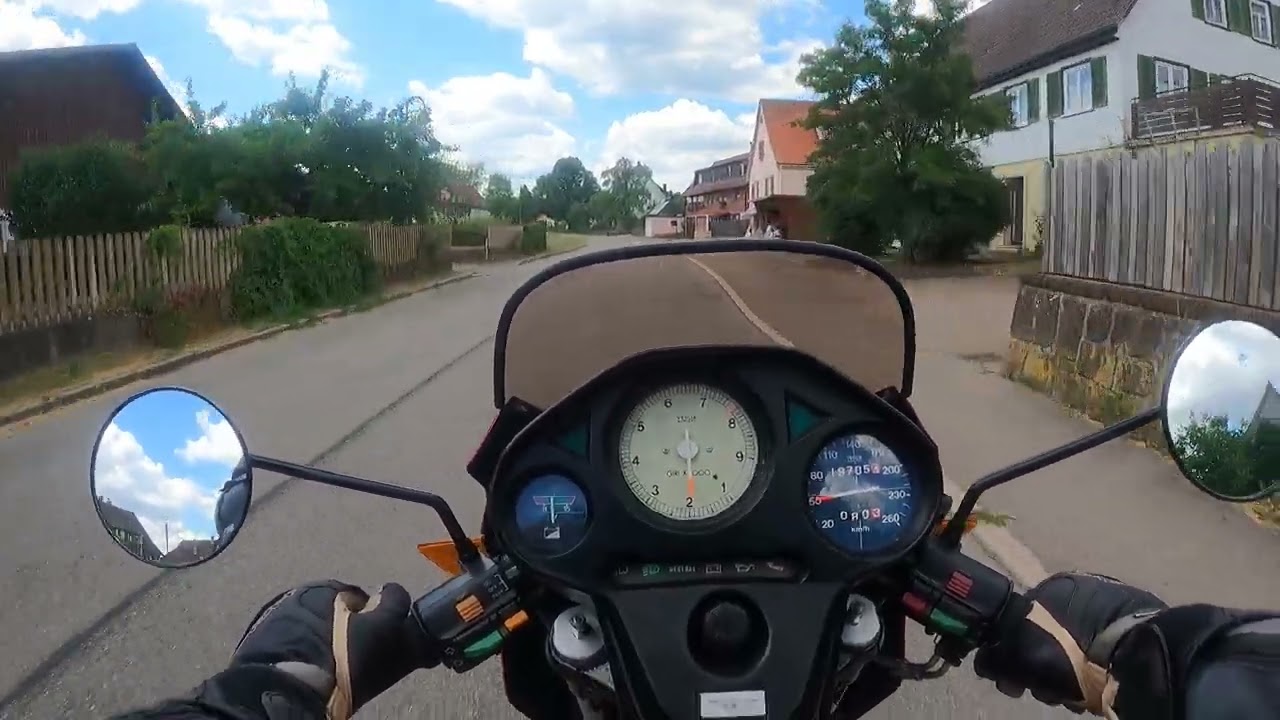 Moto Guzzi Le Mans 1000  onboard 2