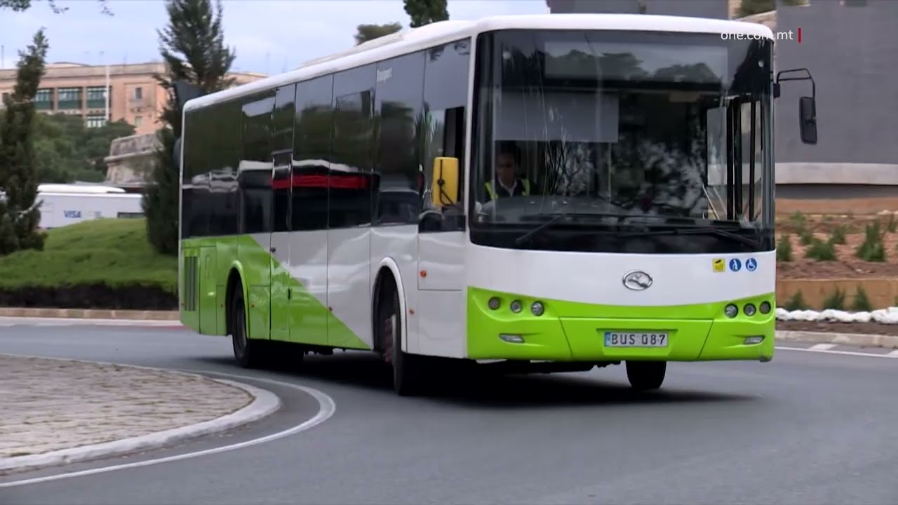 MALTA BL-AKBAR UŻU TAT-TRASPORT PUBBLIKU
