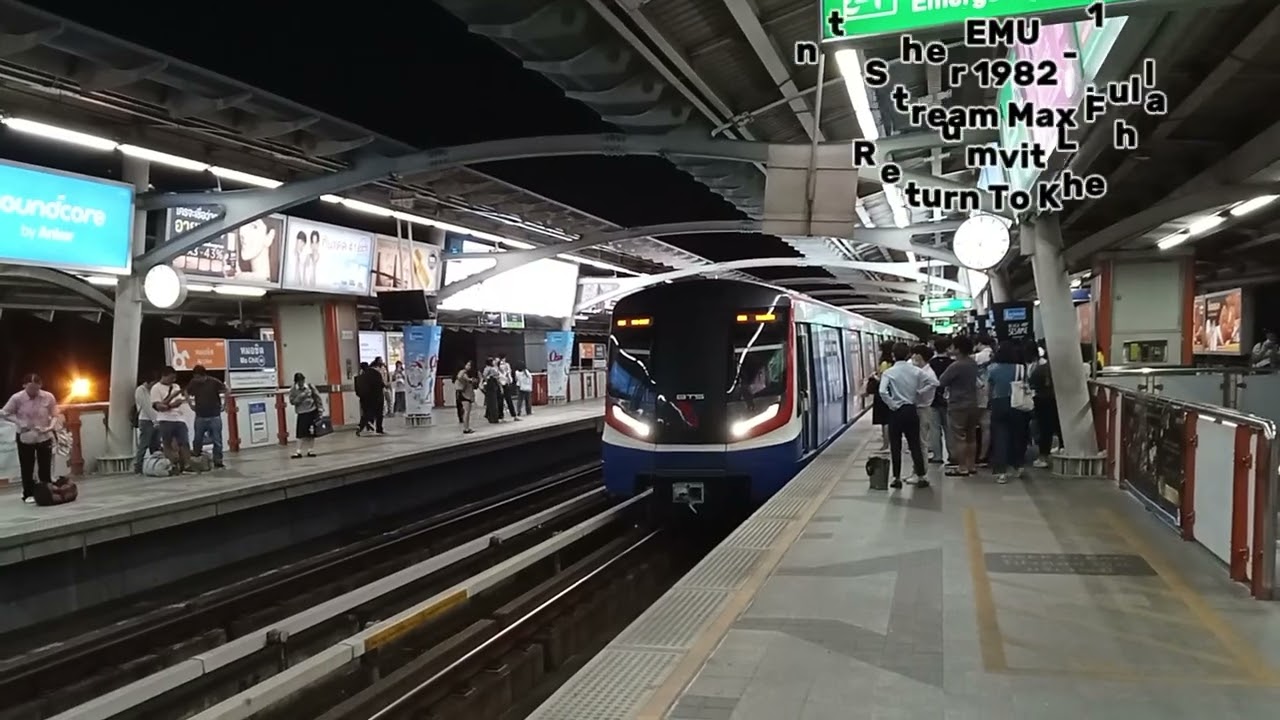 รถไฟฟ้า BTS ยามค่ำคืนที่สถานีหมอชิต 4K Full HD