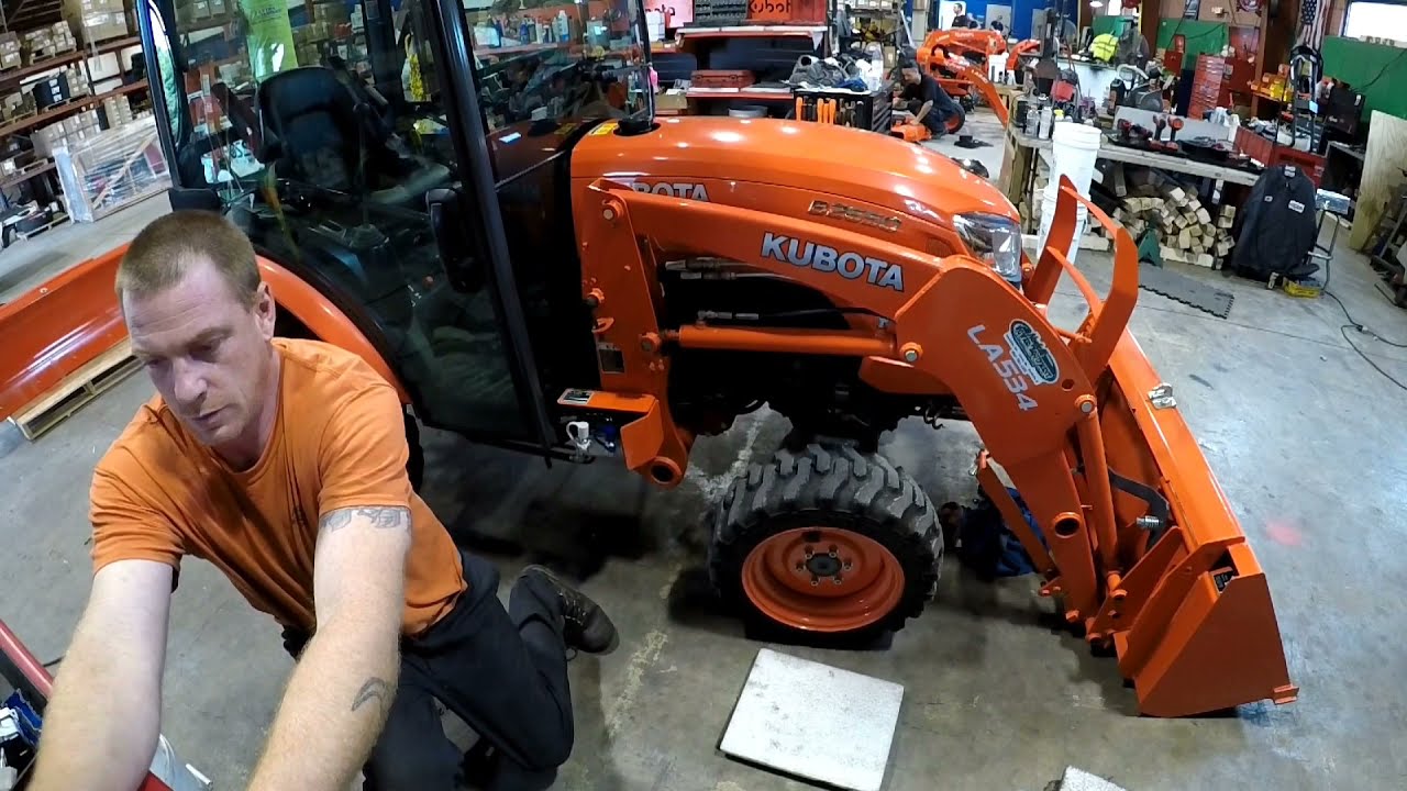 Kubota B2650 /  third function valve