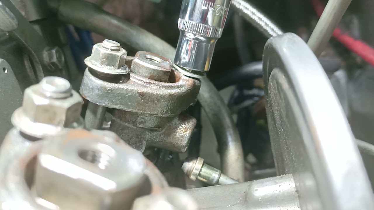 The best way to remove a Fuel Injector from a Yanmar 1GM, 1GM10, 2GM, 2GM20, 3GM, 3GM30 3GM30F