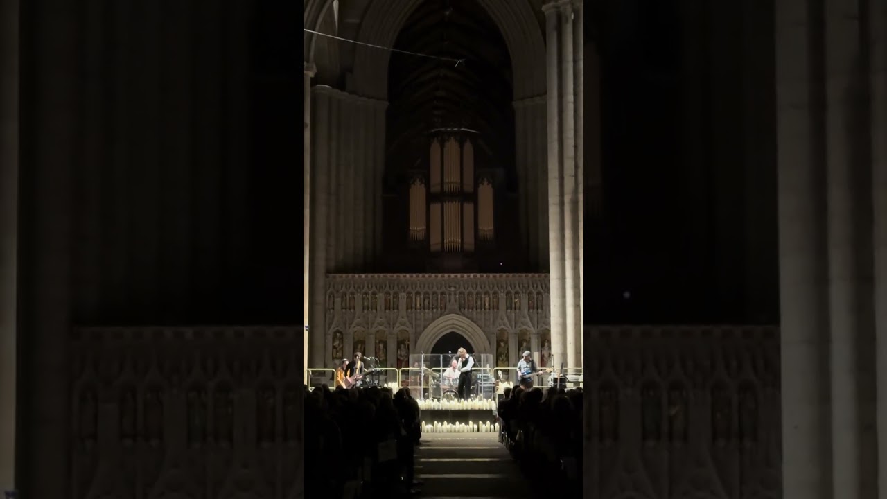 Stay - David Live @ Ripon Cathedral - Bowie By Candlelight