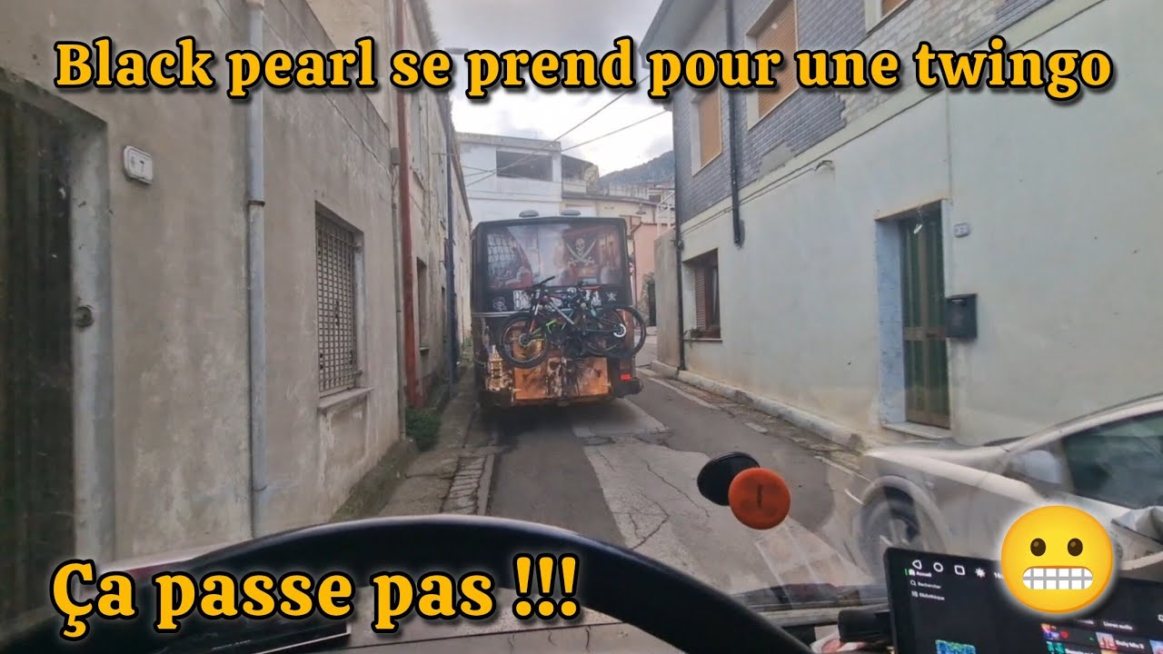 Les rues en Sardaigne c'est pas facile 🥵😬
