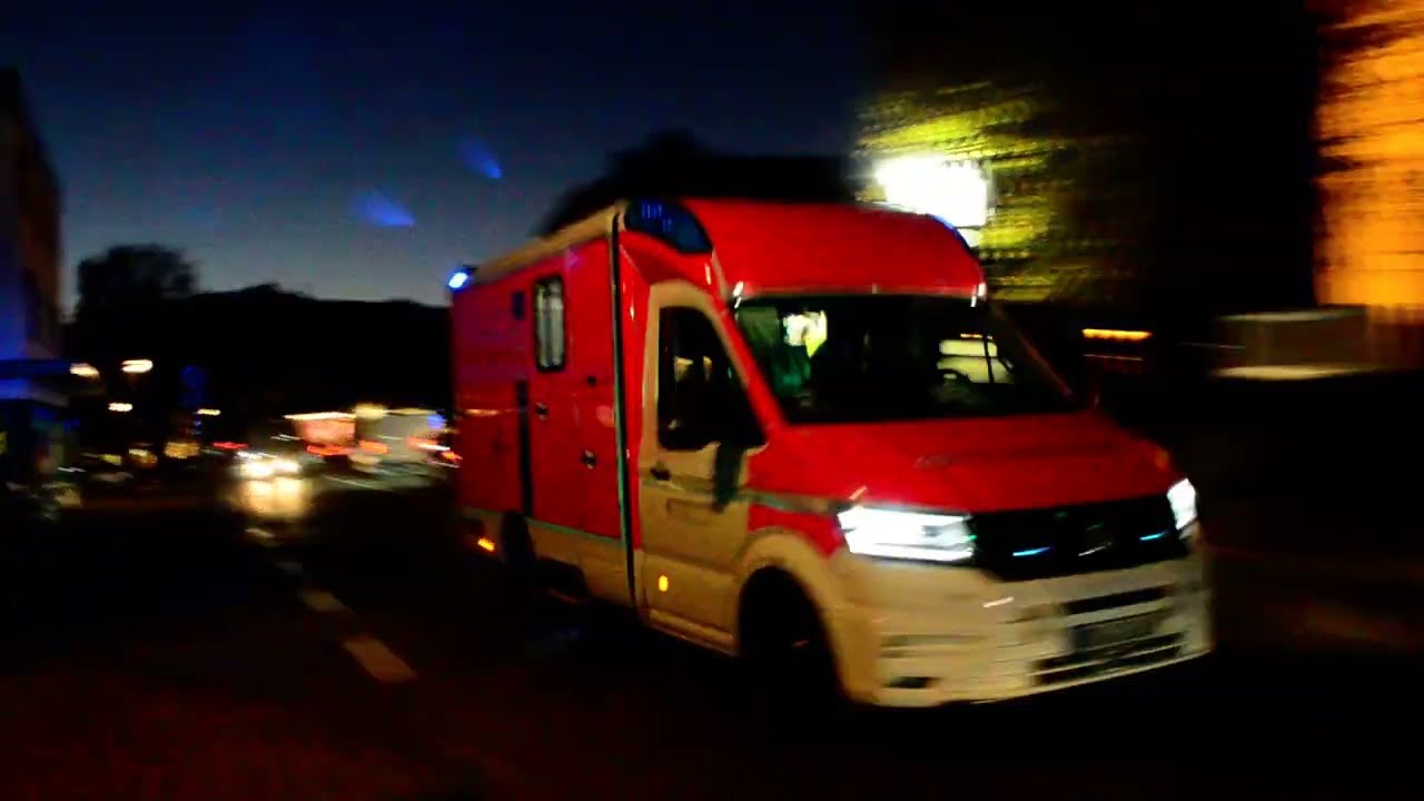 [Gruß per Lichthupe] RTW 1 der Rettungswache Olsberg