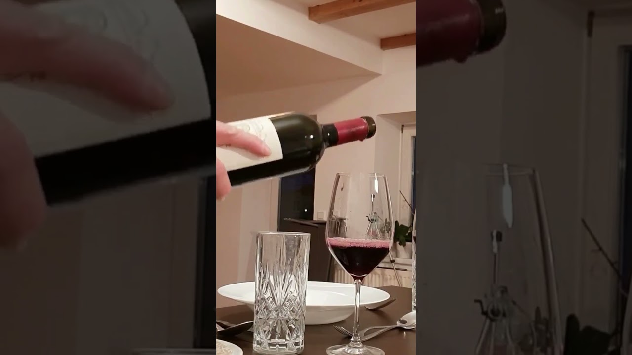 How to Refill a Wine Glass with Finesse | Fine Dining Waiter Skills. Fine Dining Service Training