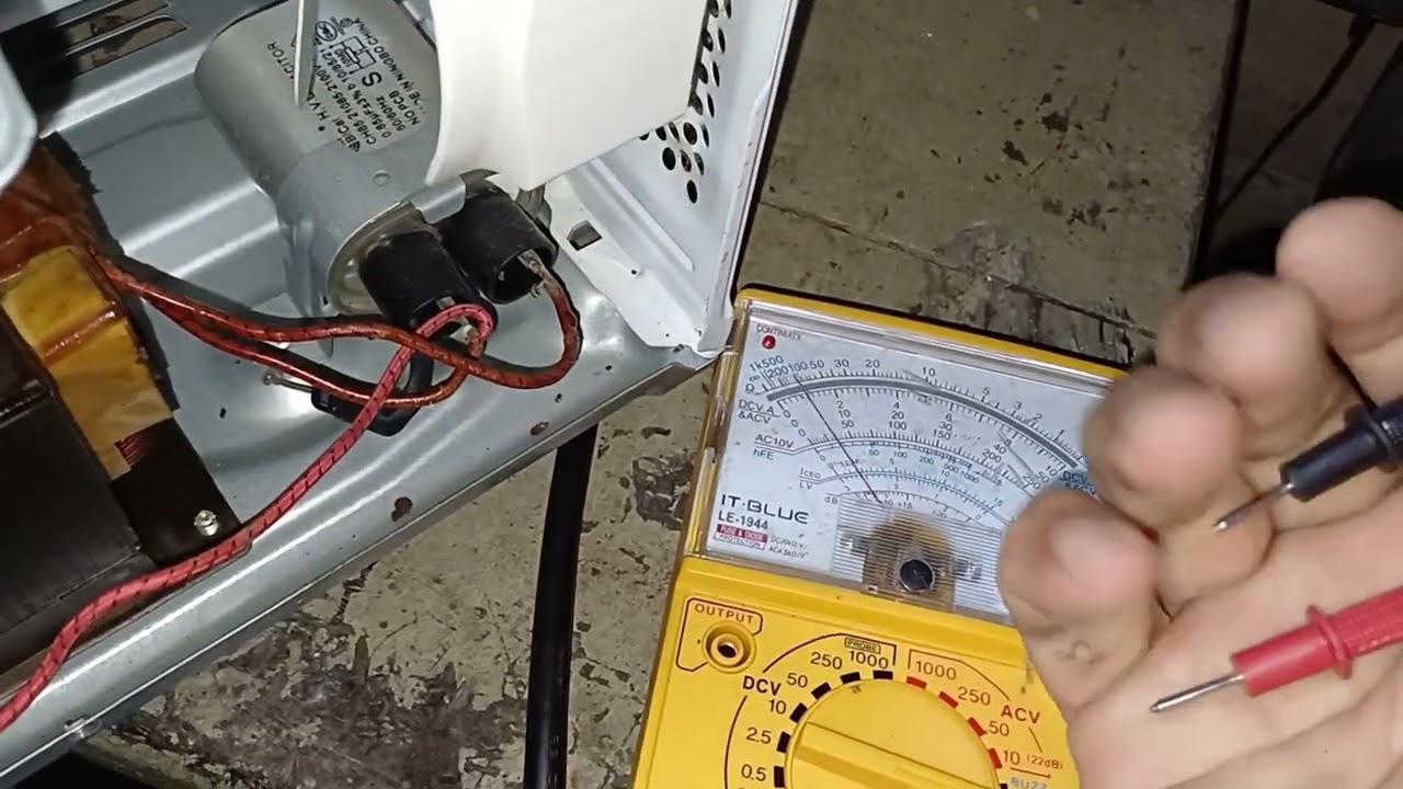 MICROONDAS PANASONIC NNST352WRUN CHEIRO DE QUEIMADO BARULHO ESTRANHO