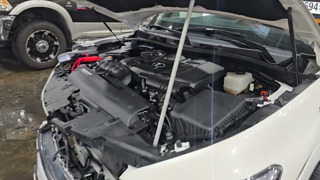 18875 2017 INFINITI QX80 5.6L 76K MILES