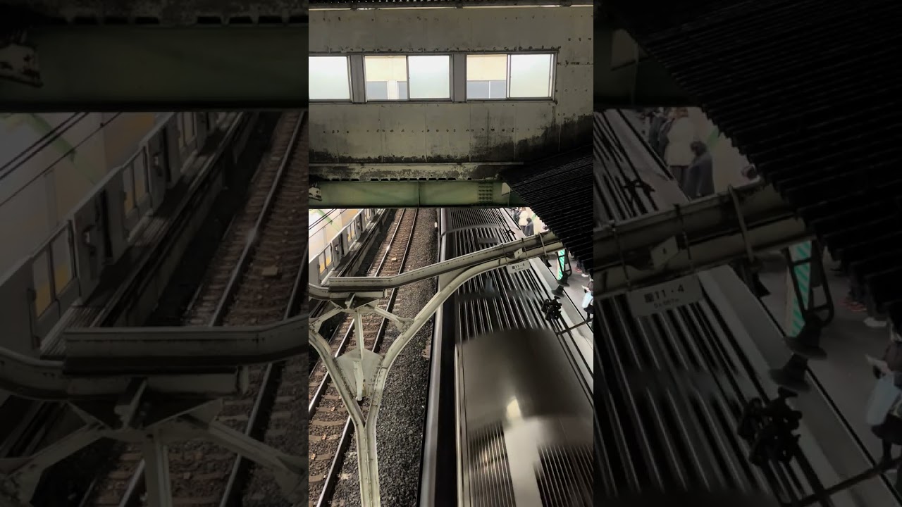 Nippori Station at Night｜昨夜の日暮里駅、線路と構造が静かに並ぶ時間（2025.12.18）