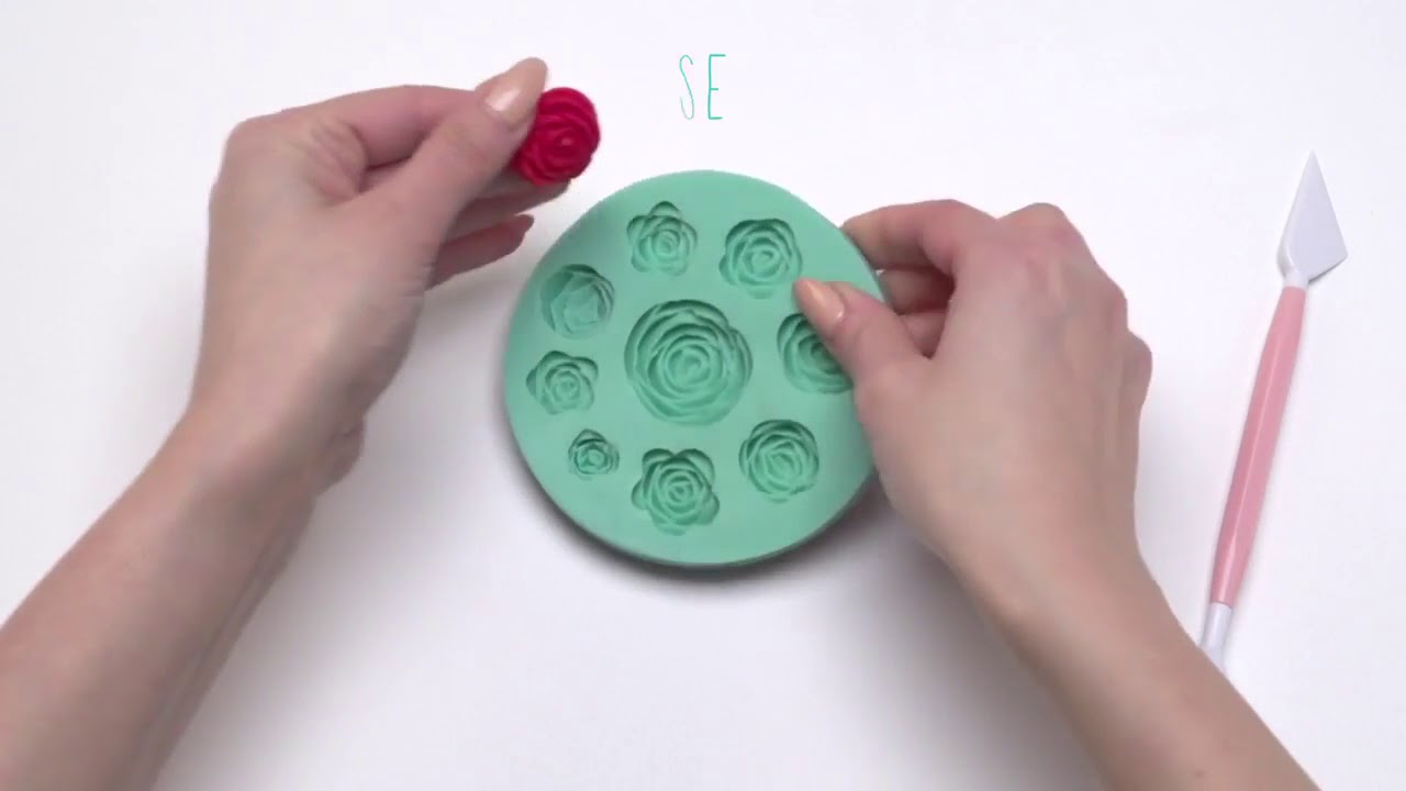 Hogyan használjuk a KitchenCraft rozsa szilikon formát