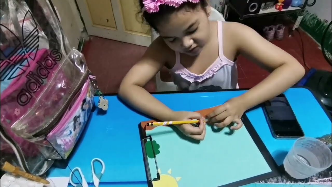 HOW TO MAKE A BOUNCY HEAD PAPER ANT?