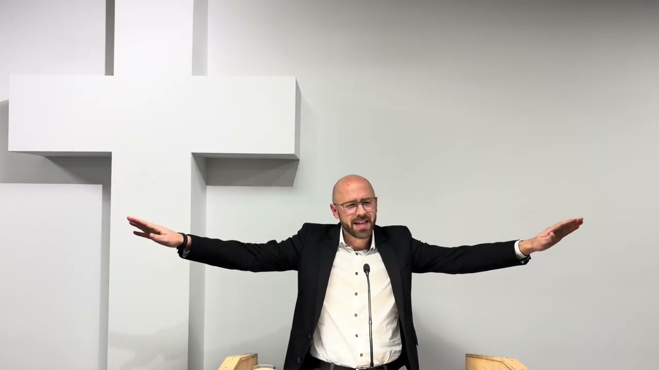 1/2 - Vor dem Thron Gottes - Das Staunen über die HEILIGKEIT und die GNADE des HERRN - Peter Krell