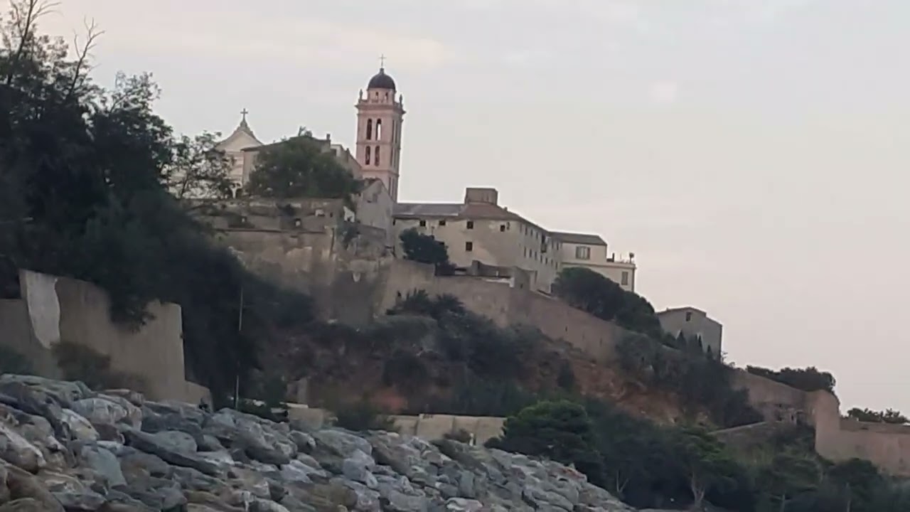 HervéTV n° 419: Bastia, la plage de Ficaghjola