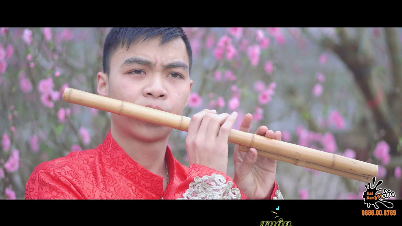 PHIÊN CHỢ NGÀY XUÂN -sáo H'mông