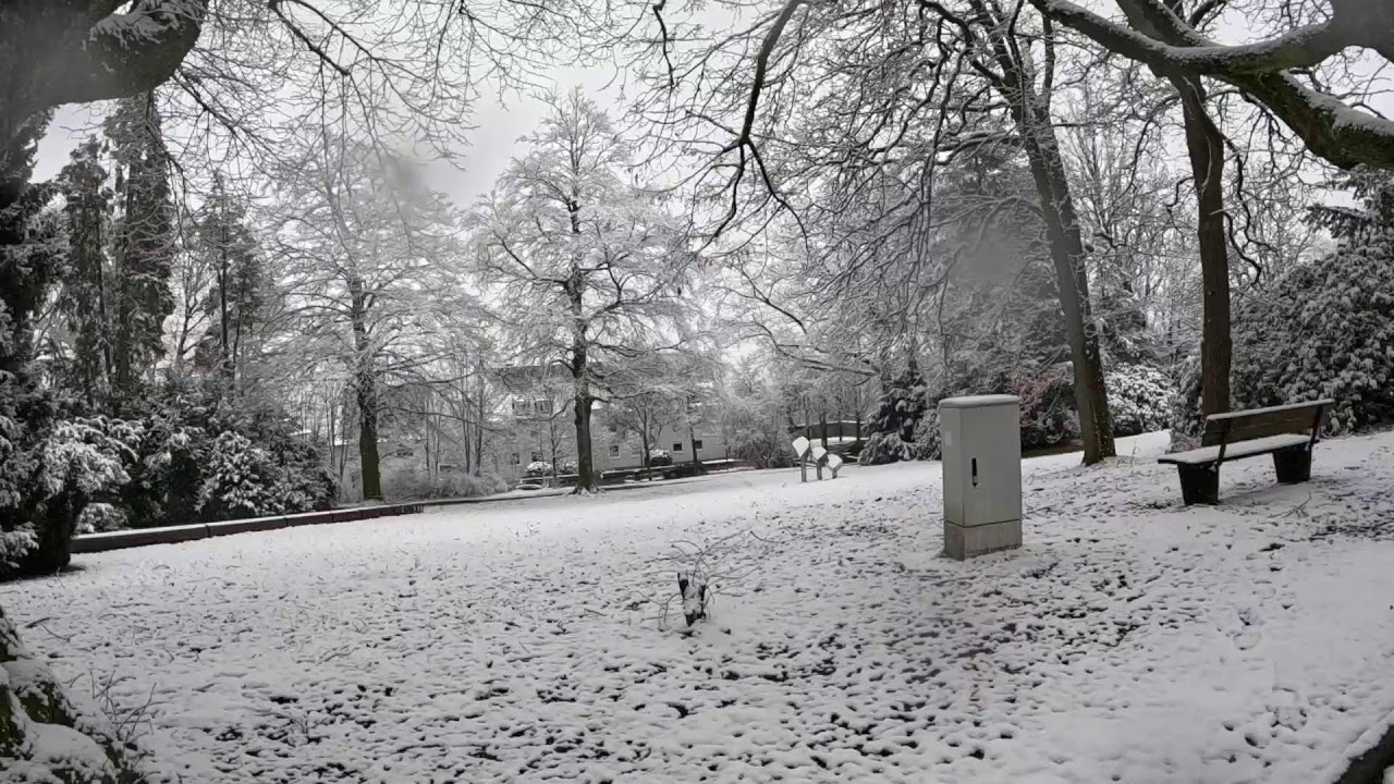 🔴 Snowy E-Bike Ride in Lüdenscheid 🇩🇪 | Winter Livestream Through a German Town