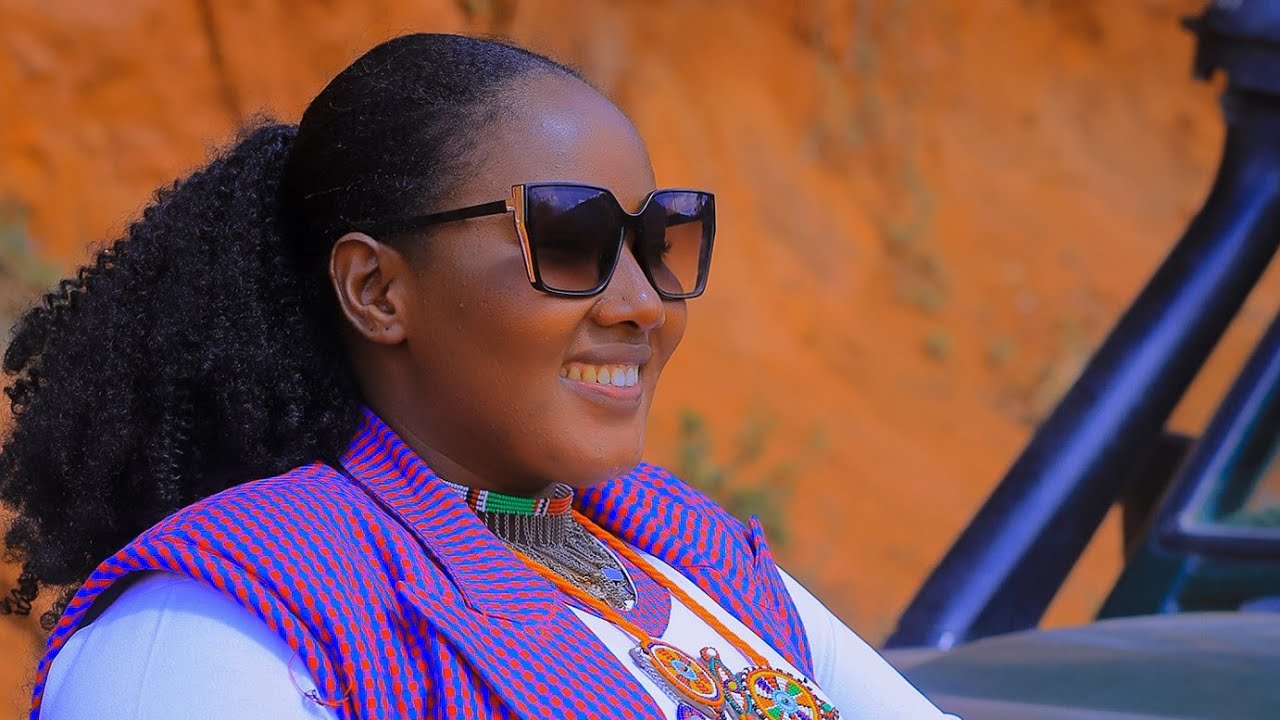 Favour Mayian Live performance at a graduation ceremony in Loita