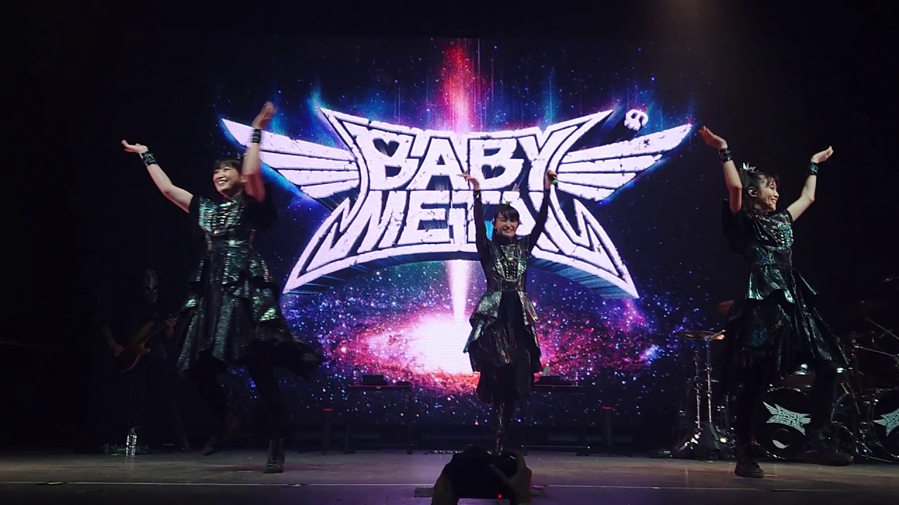 Babymetal - Gimme Chocolate!! (live in Moscow, 01.03.2020)