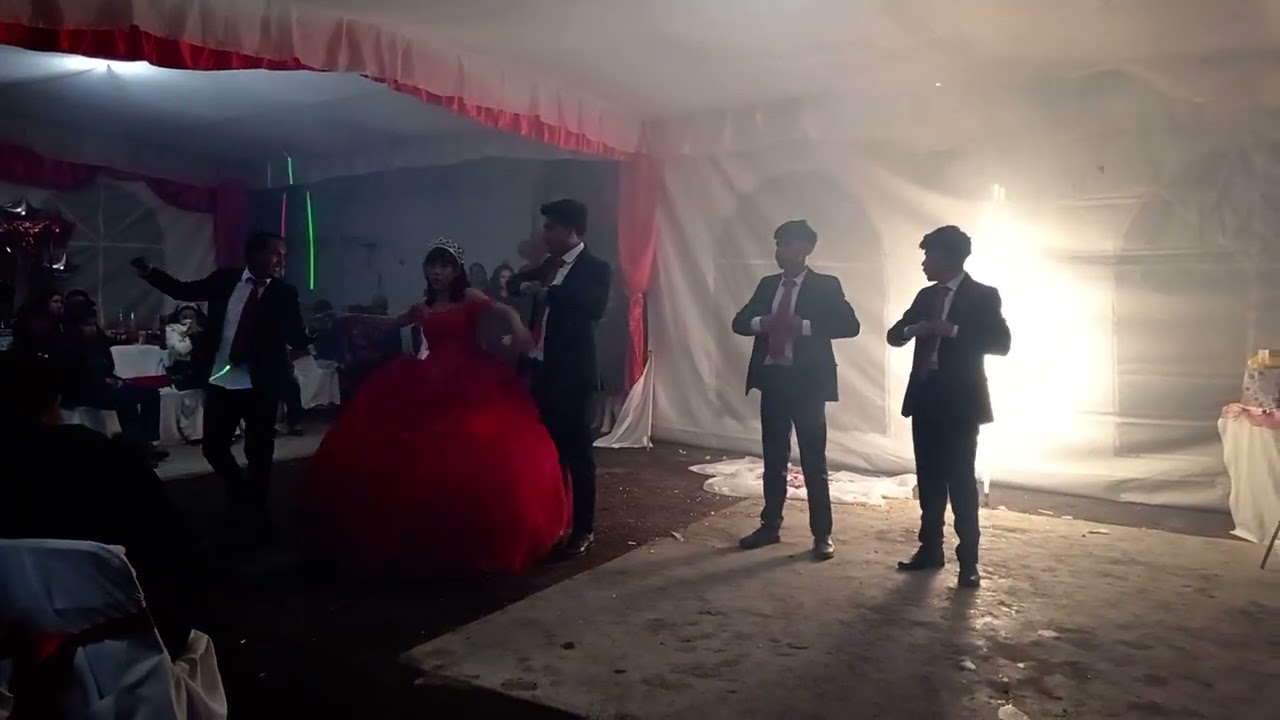 XV años Mily- Vals- stuck with you- Justin Bieber