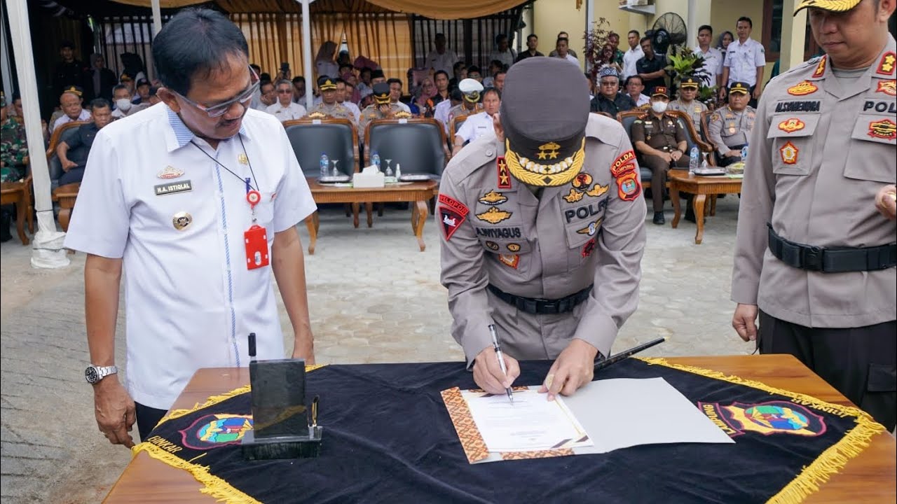 PERESMIAN KANTOR POLRES PESISIR BARAT