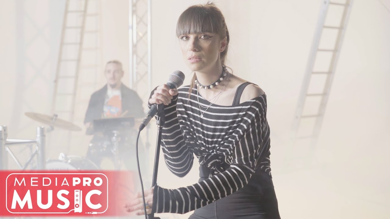 AnaNia - Sunset (Online Video)