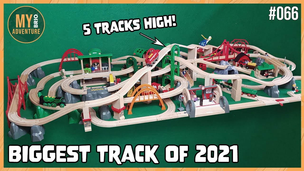 [066] Our BIGGEST and Tallest Wooden Train Track of 2021