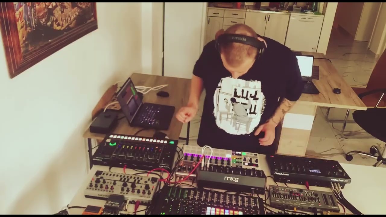 Dezvith - Yo Live Version for Black Suns Records