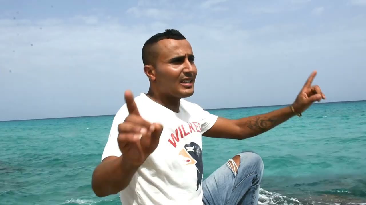 الشاب فاضل   * video Clip *طريق السلامة // ارحلي وخليني