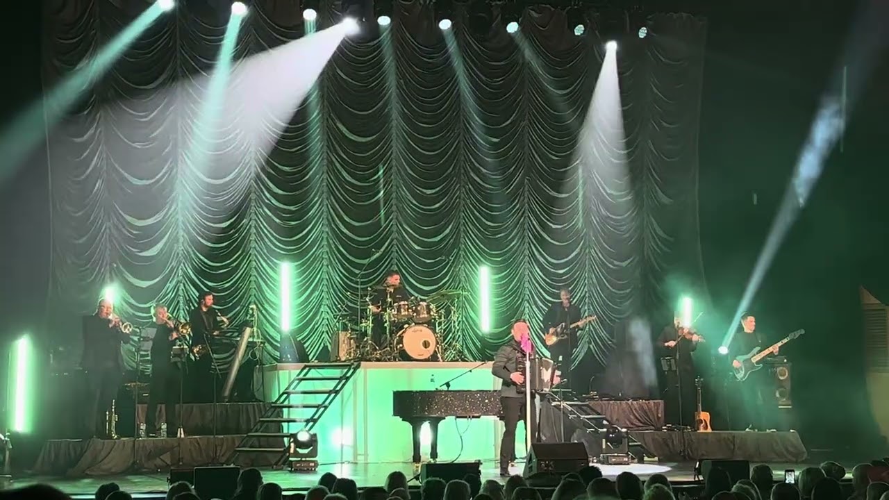 @NathanCarterOfficial Good Time Girls ~ Glasgow Concert Hall 19-10-25