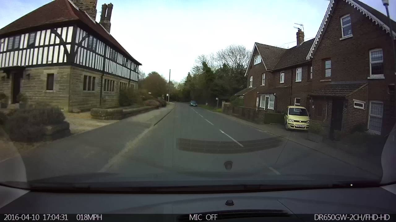 Suicidal overtake Turners Hill EX07LUT front