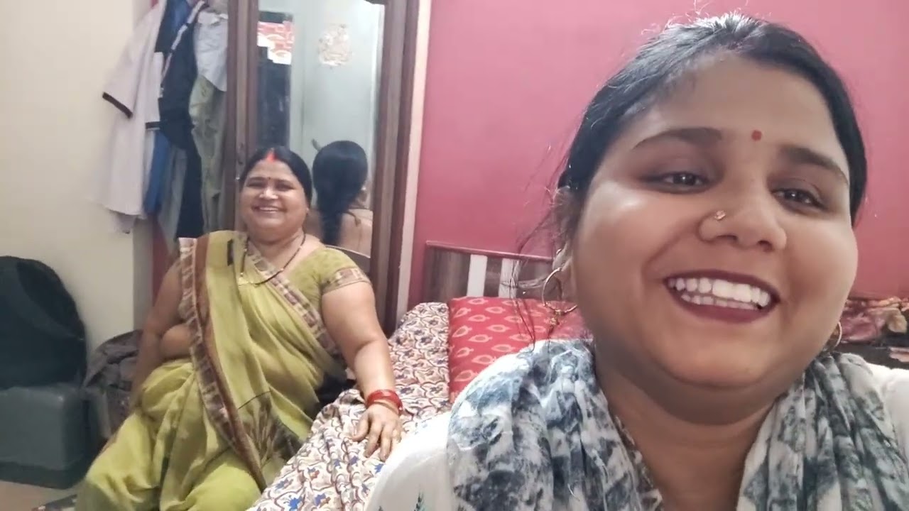 Day-1 My Frist vlog....and mene pehle hi vlog main kya kar diya 🥺🥺