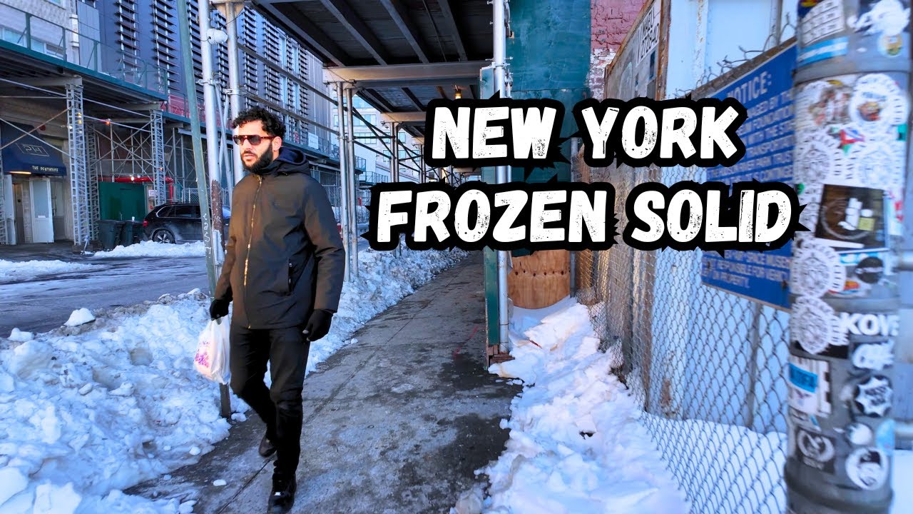 Manhattan's Hudson River Is FROZEN: NYC 4K Snow Walk