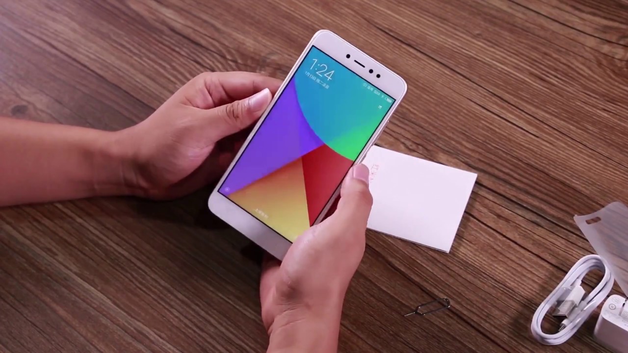Xiaomi Redmi Note 5A Unboxing - Chinese [Eng Subs]