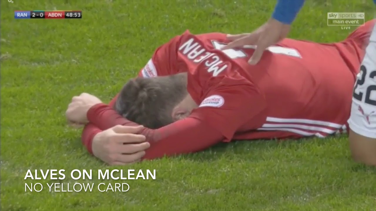 Andrew Dallas Biased Referee - Rangers 3-0 Aberdeen Highlights