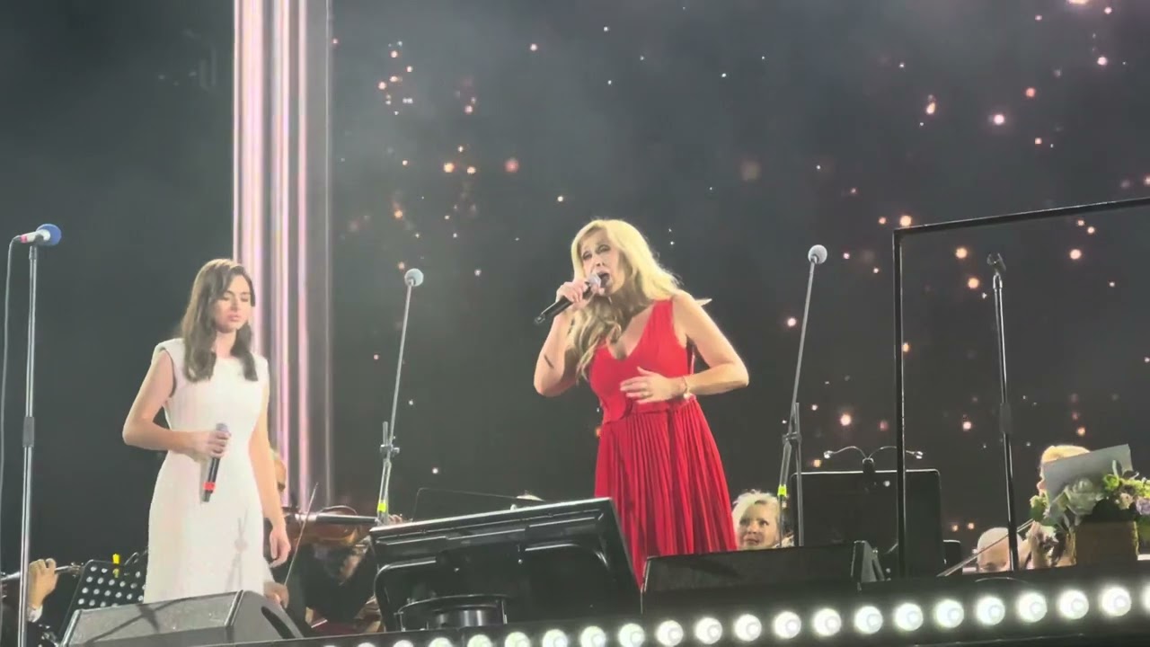 Lara Fabian & Laura Bretan Adagio