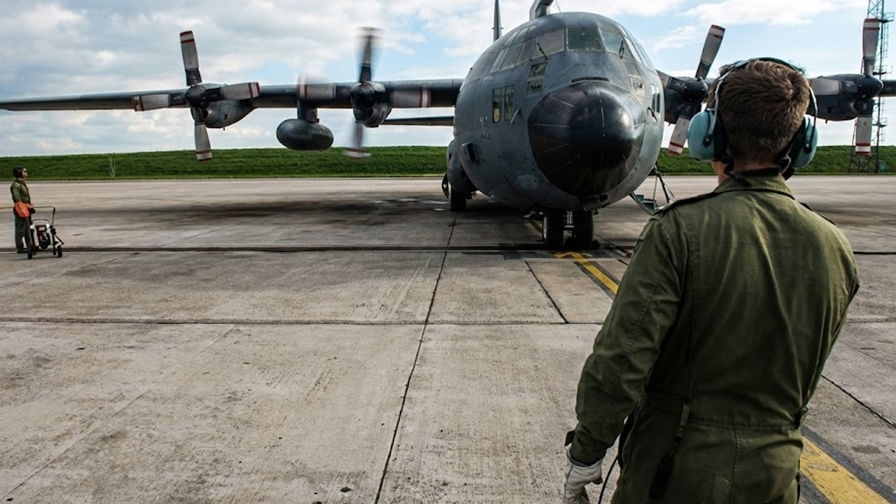 Le Lockheed C-130 Hercules (avion) - Documentaire