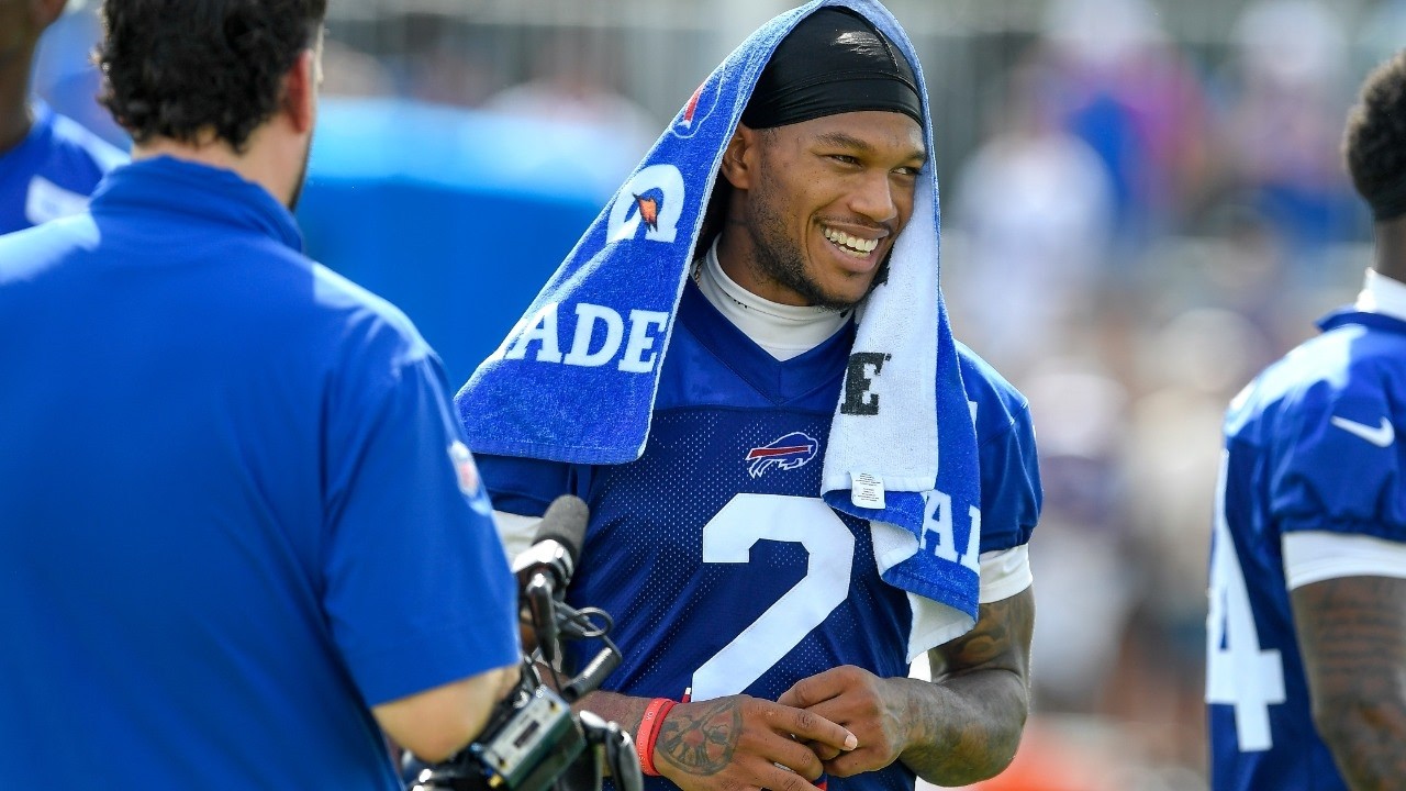 D.J. Moore makes the BEST PLAY of Bills Camp as pads come on + Rookie in middle of FIGHT!