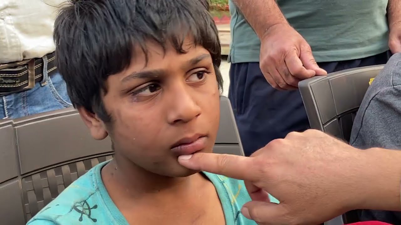 Plz Help us to Locate SURAJ's Family 🙏 by Sharing this video with Friends & Family #Lost_Child