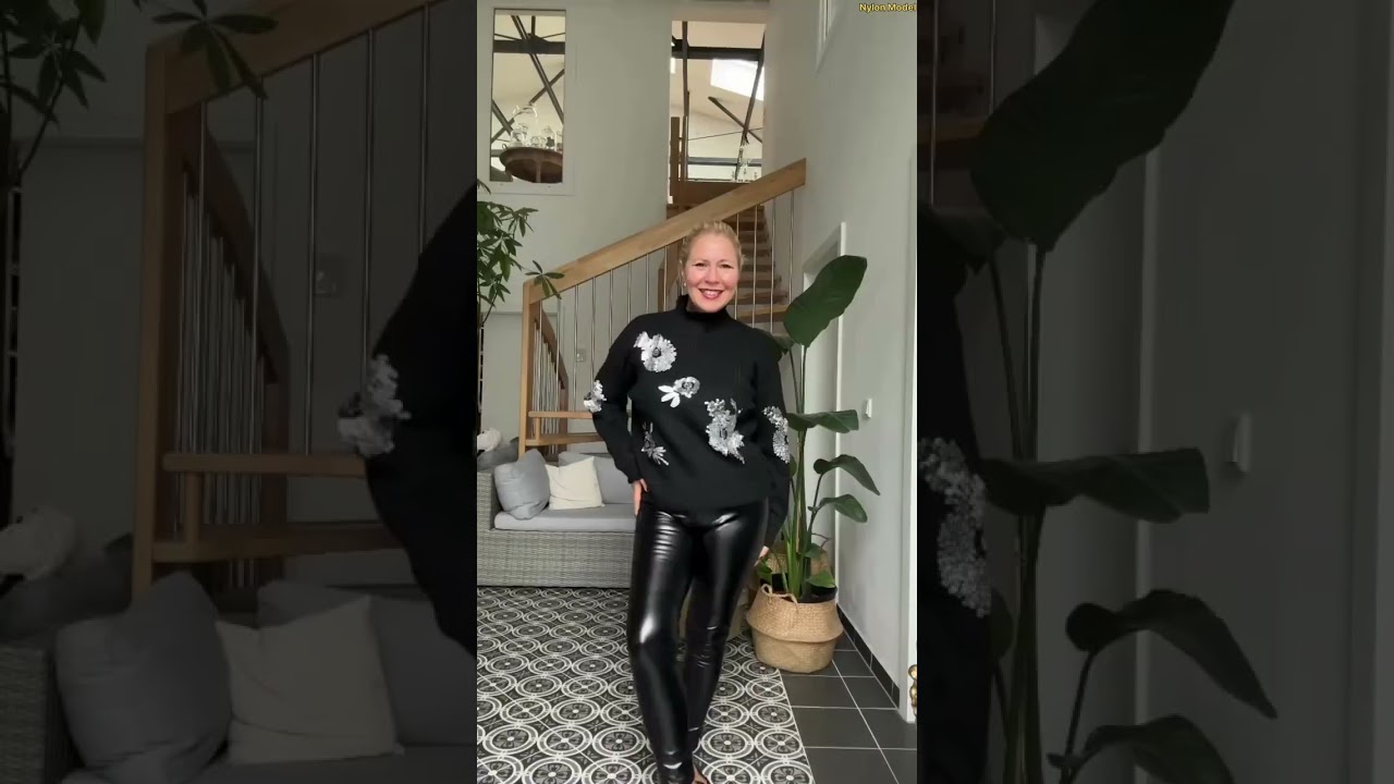 Biancal = Fashion beauty Over 50 & High heels nylon models Bio, Lifestyle 